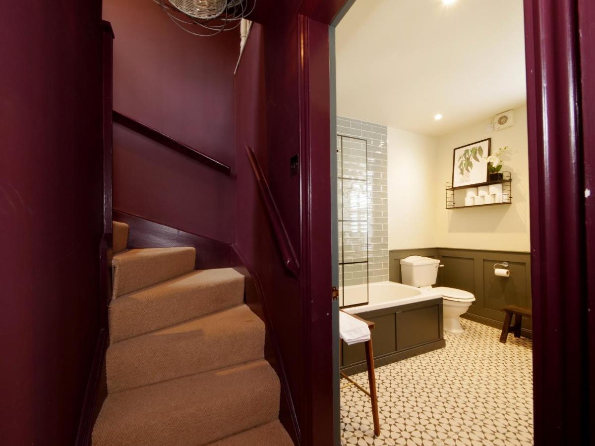 Bar Wall Cottage-City Wall Views-Sleeps 5 يورك المظهر الخارجي الصورة